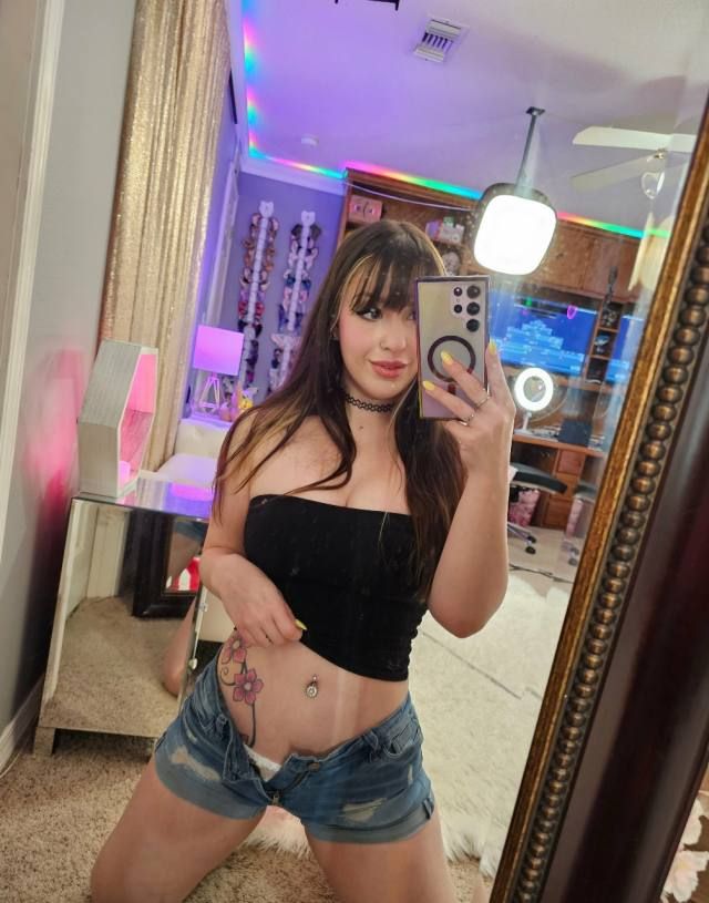 🌟✅my hungry 💞😍💋 pink pussy💋✅ ready for fuck ✅💞LETS FUCK❤IN THE MY PLACE OR YOURS 🍓🍋COME AND HAVE SOME UNFORGETTABLE SEXUAL💕 💕 - Image 3